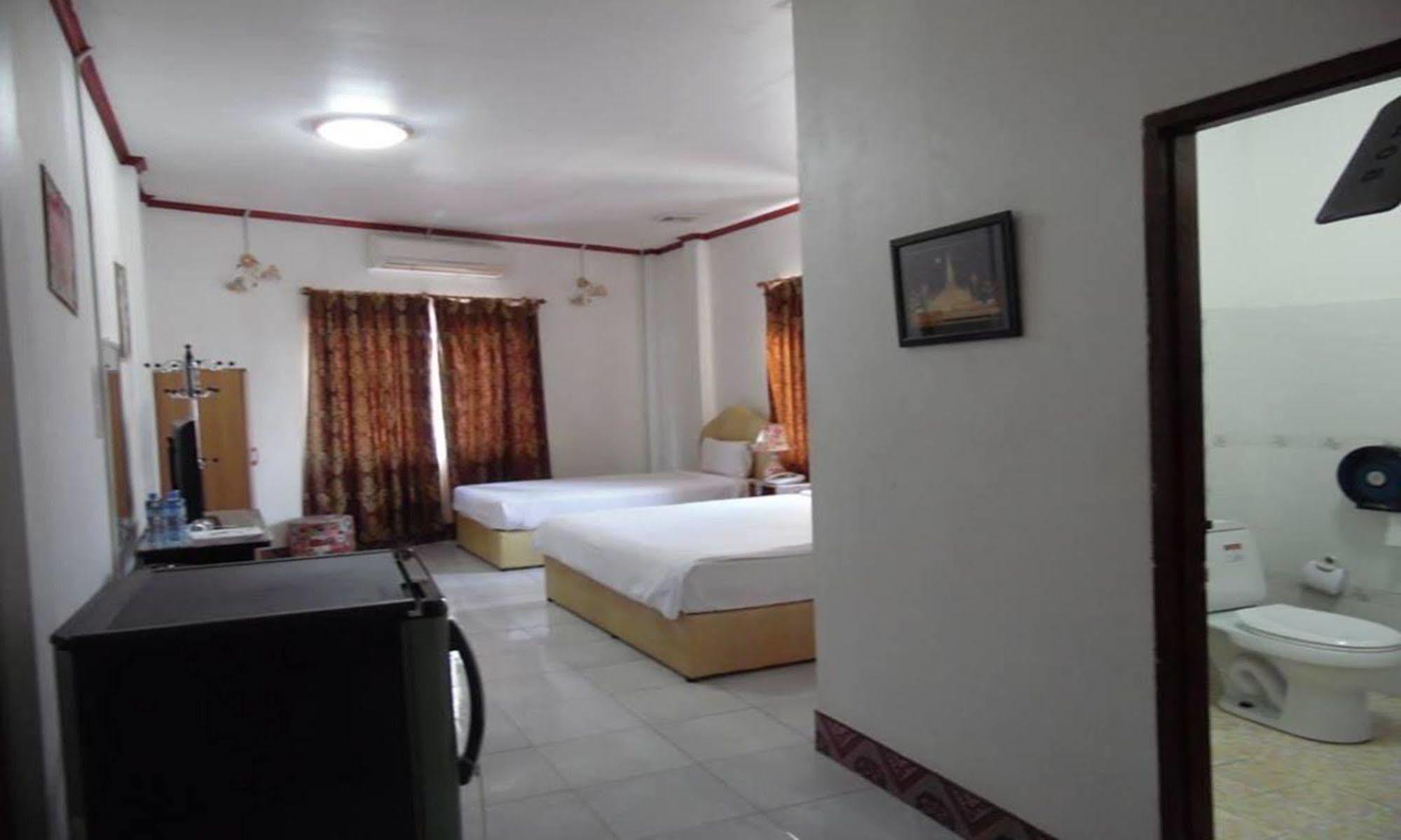 Mekong Sunshine Hotel Vientiane Exterior photo