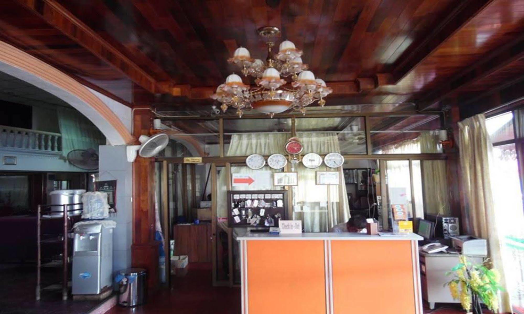Mekong Sunshine Hotel Vientiane Exterior photo